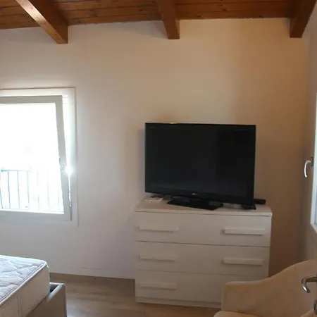 Casina Del Monte Appartement Cesenatico