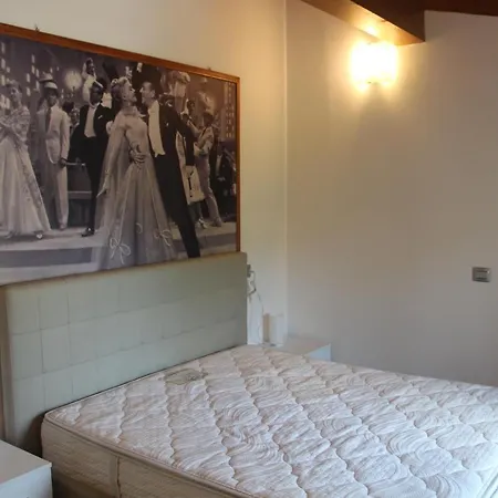 Casina Del Monte Appartement *